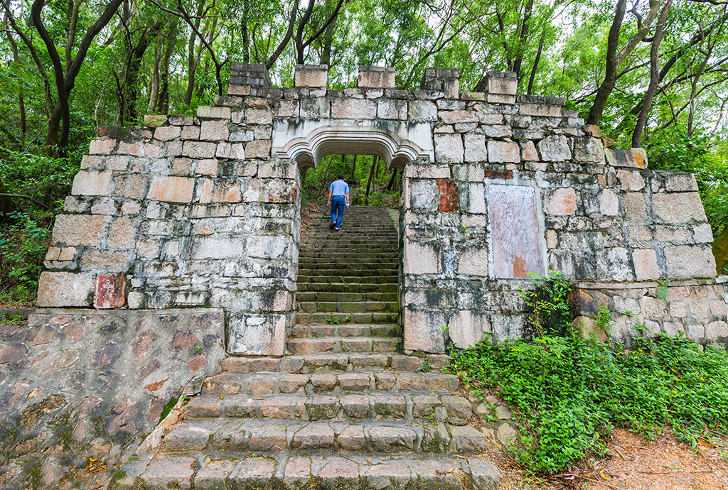 赤湾古炮台