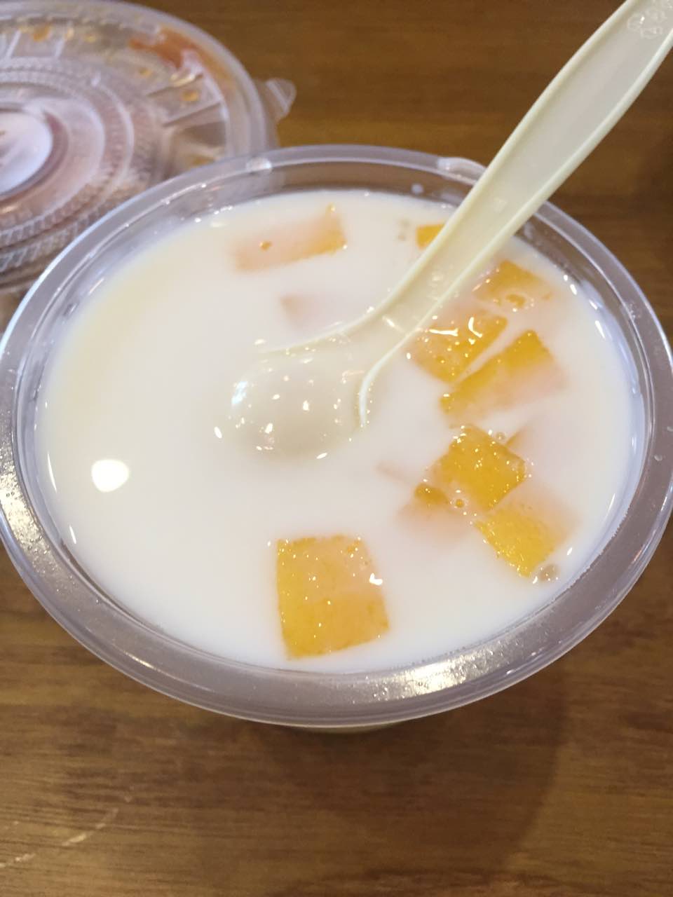 童妈甜品五谷豆花(龙丰八中店)