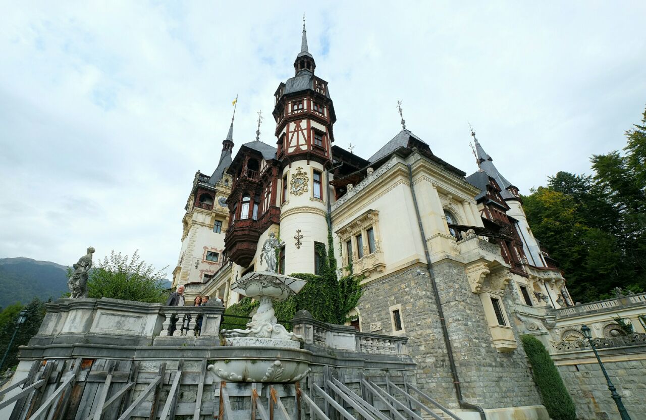 锡纳亚修道院sinaia monastery