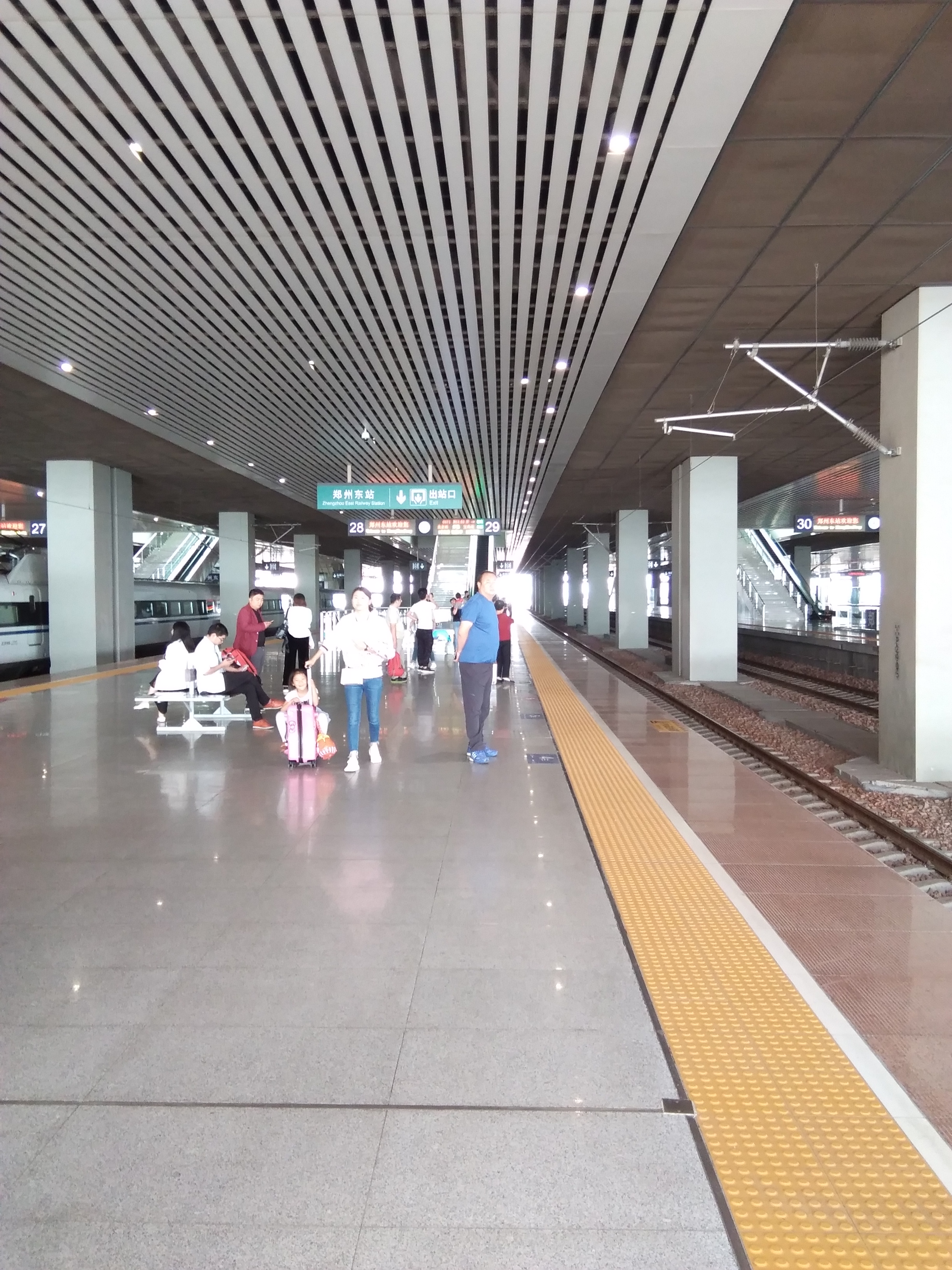 郑州东站-东广场旅游景点攻略图