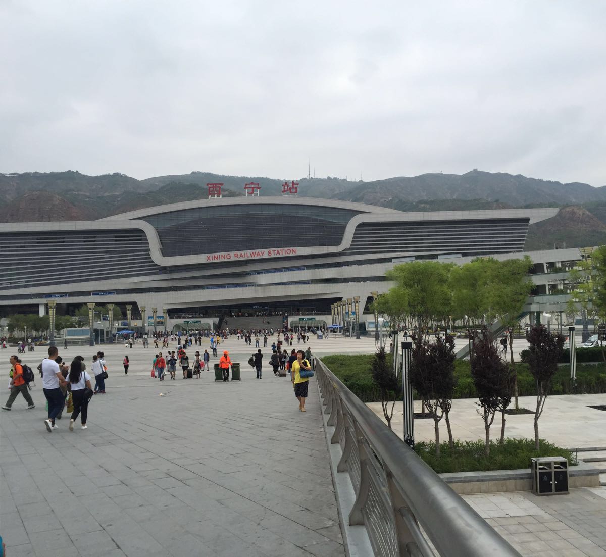 青藏高原最大枢纽西宁火车站改造竣工 投入使用 | 北晚新视觉