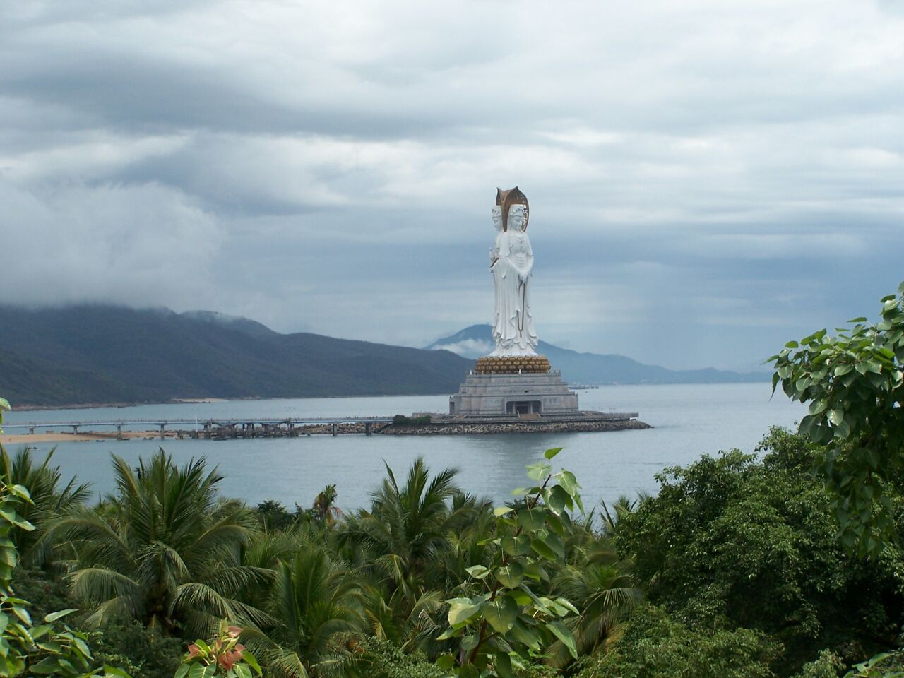 【携程攻略】三亚南山海上观音景点,南山海上观音是三亚的著名景点,她