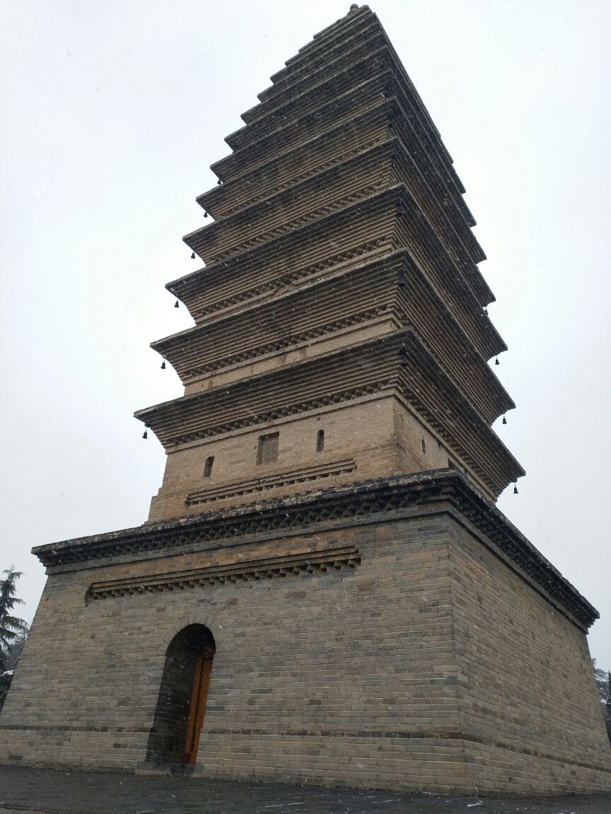 【携程攻略】三门峡宝轮寺塔景点,宝轮寺塔位于陕州古城风景区内,靠近