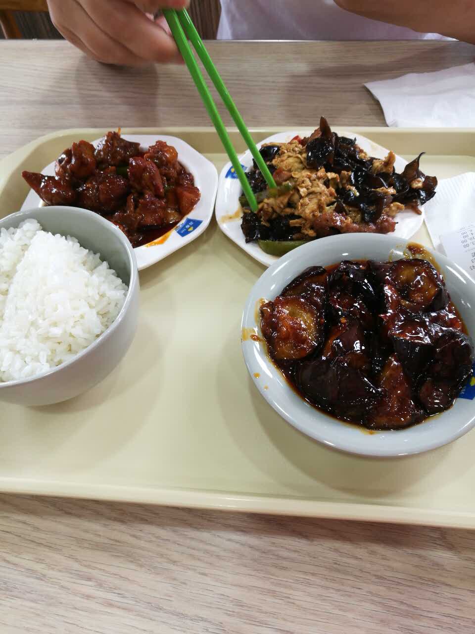 2021苏客中式快餐(梅山店)美食餐厅,环境,味道都不错,就是地方.