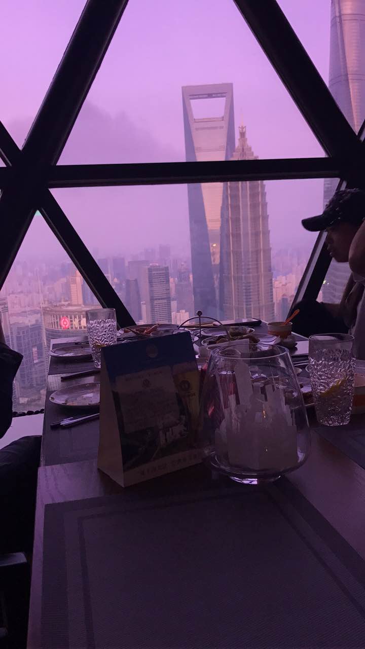 上海东方明珠空中旋转餐厅好吃吗,东方明珠空中旋转样