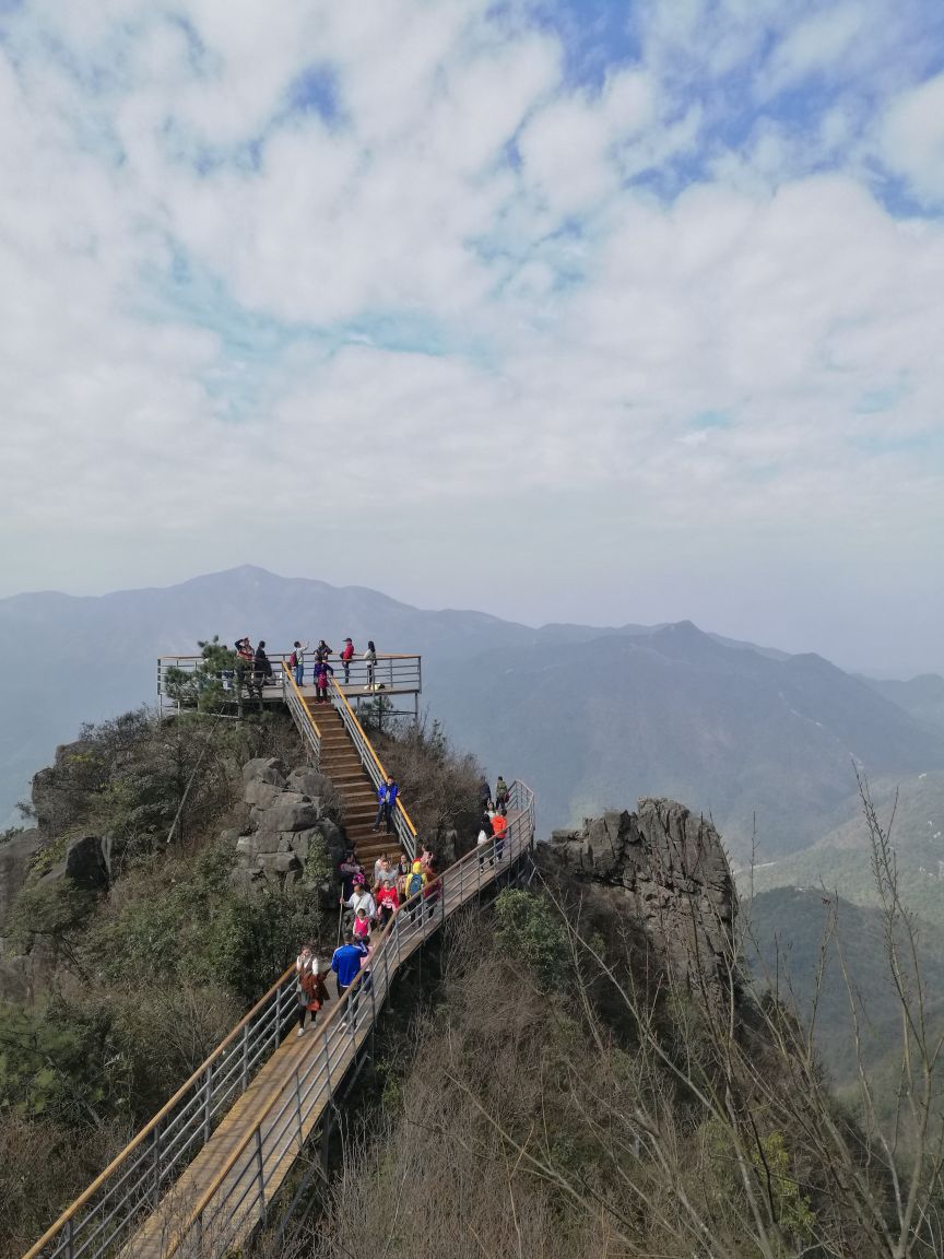 连山清远金子山原生态旅游风景区好玩吗,连山清远金子