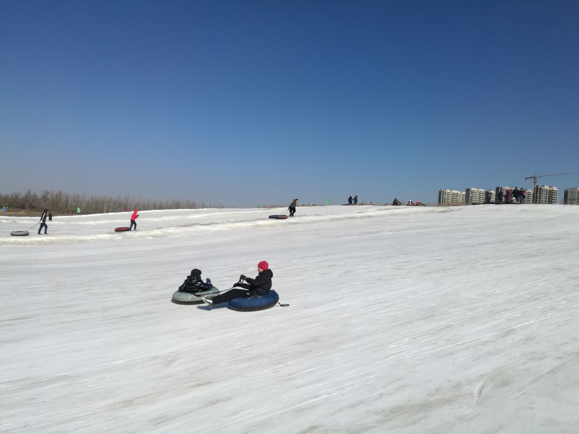 丁香湖冰雪大世界