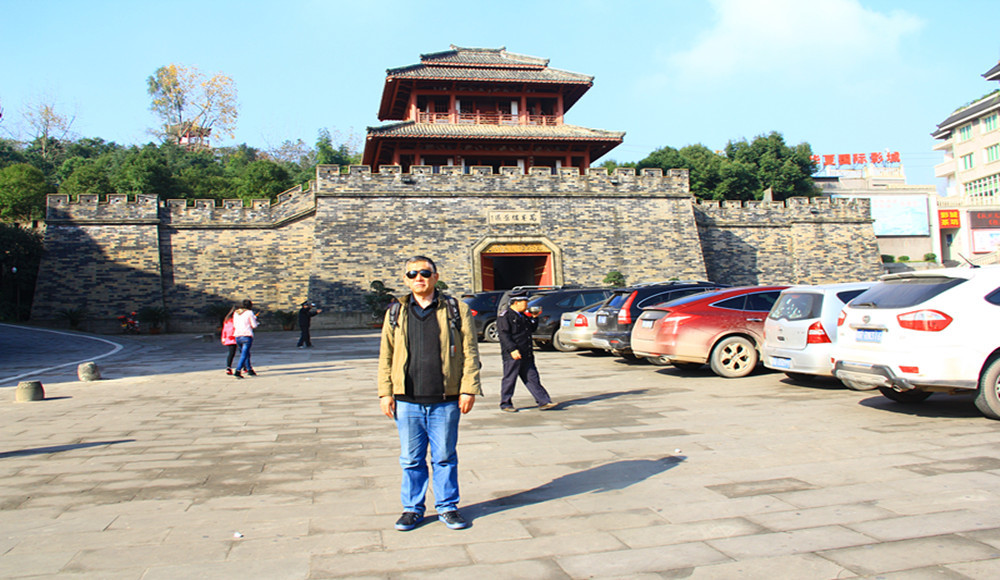 那一年,"川"梭中的回忆:足迹四川南充---万卷楼,三国文化,红色文化