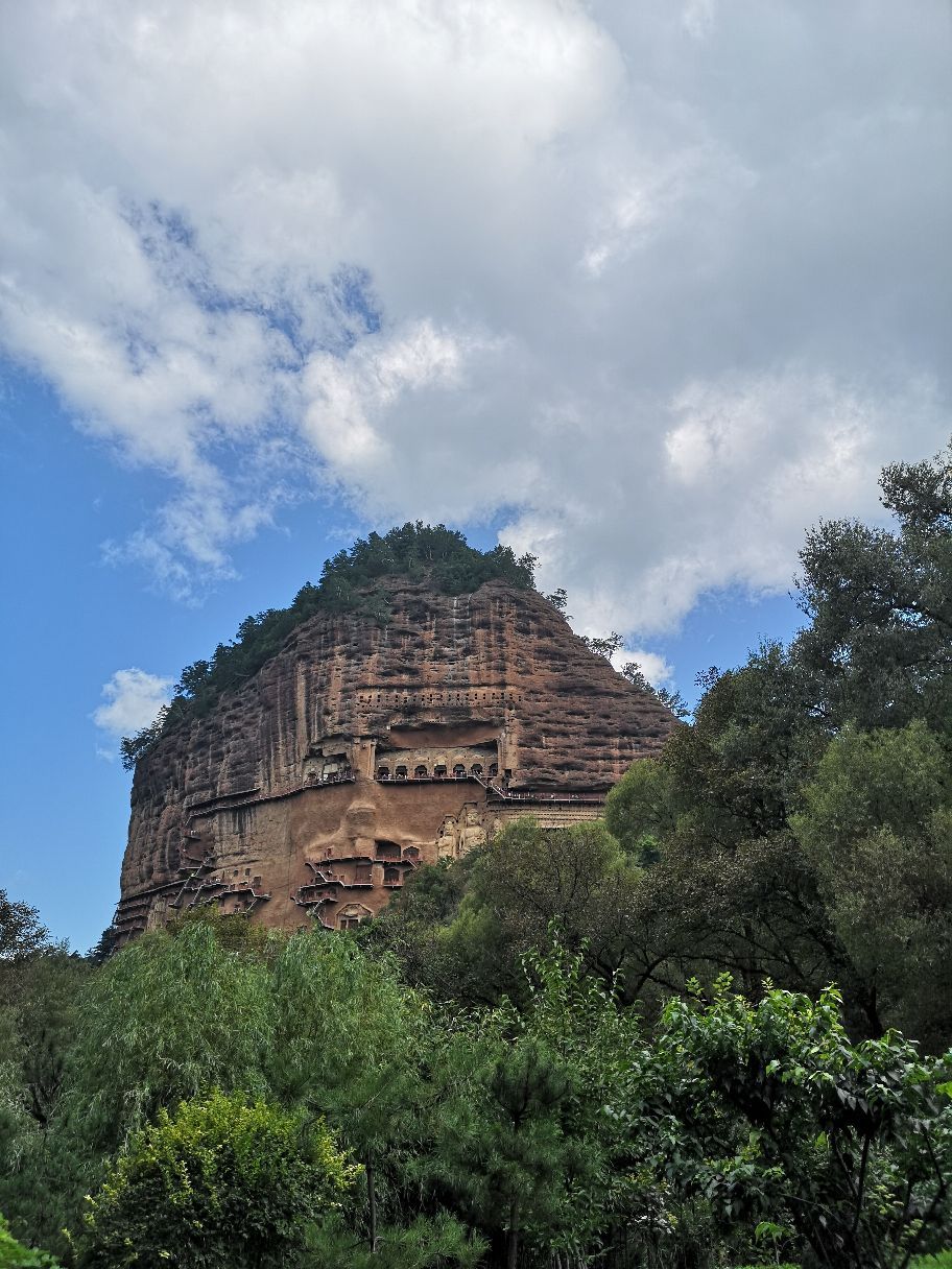 麦积山石窟