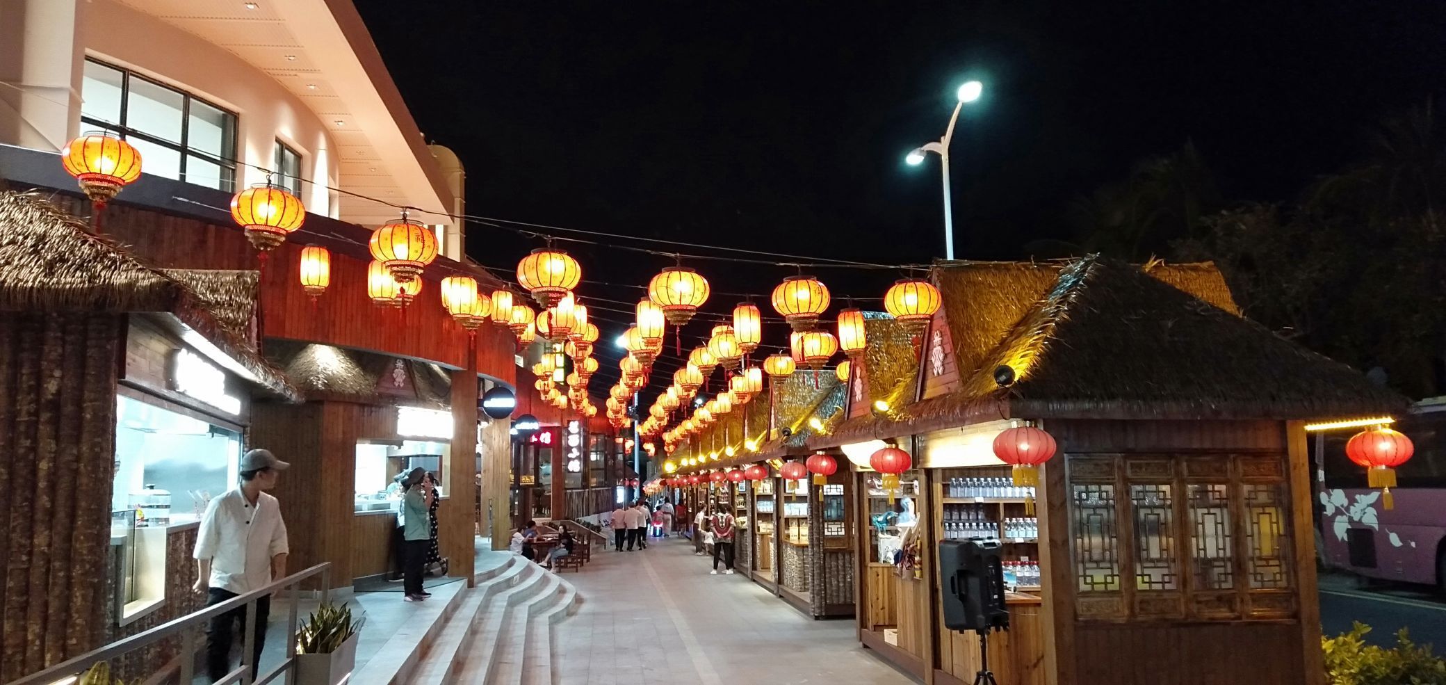 三亚海鲜烧烤(东榕美食夜市小吃街店)