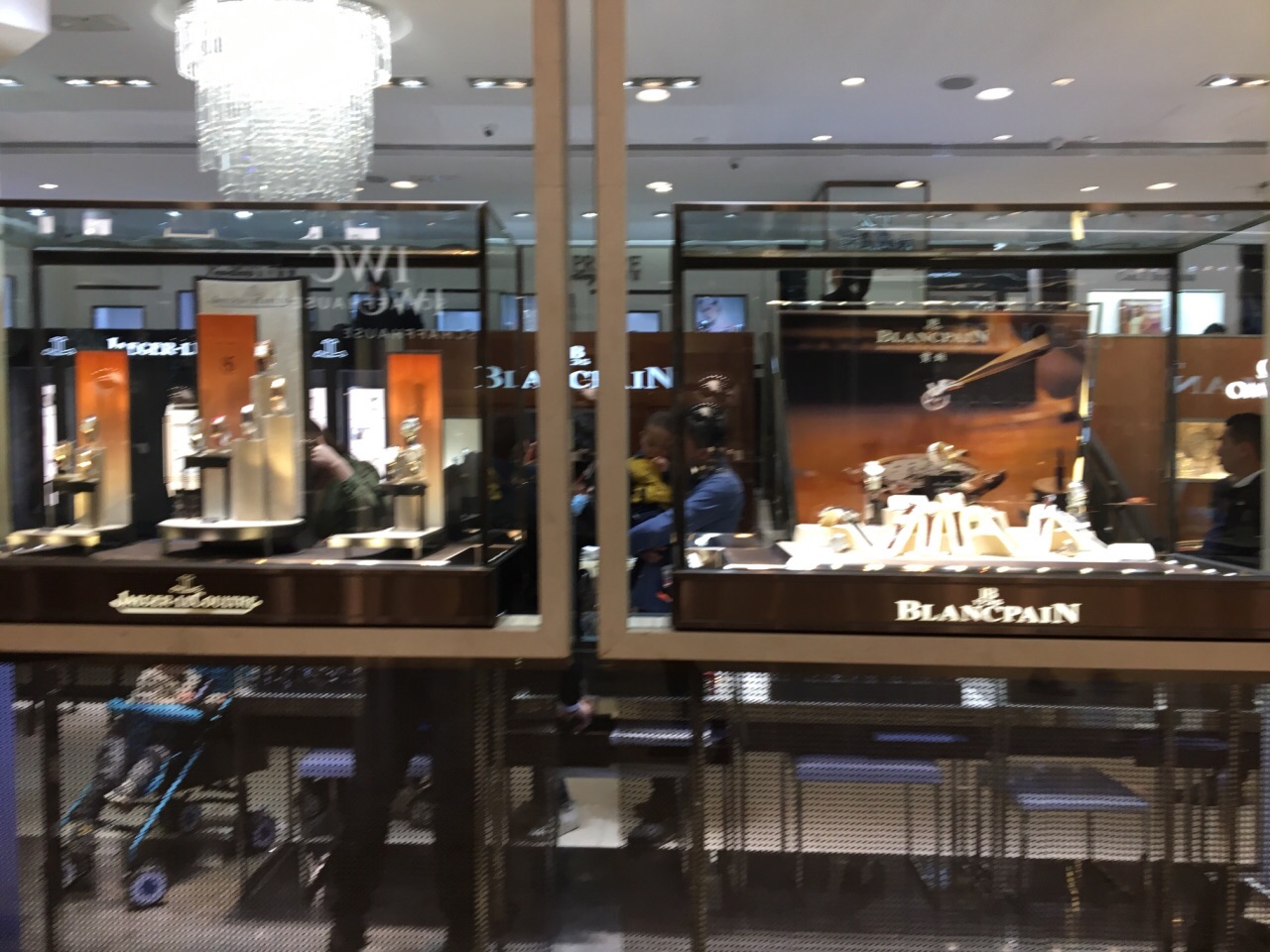 【携程攻略】香港太子珠宝钟表(海洋中心分店)购物,海港城里面的金饰