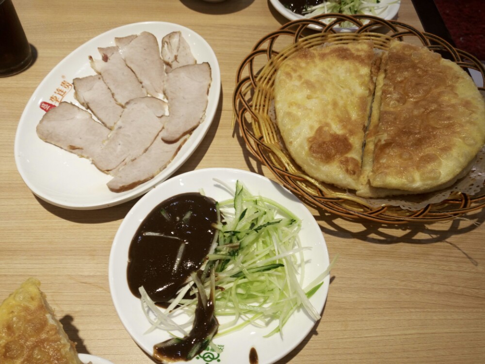 【携程美食林】沈阳李连贵熏肉大饼总店(沈河店)餐馆