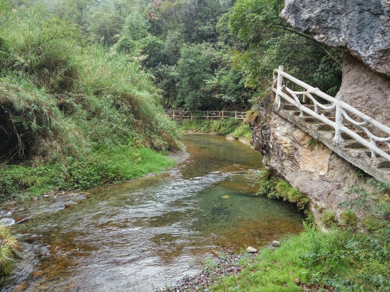 铁溪自然风景区