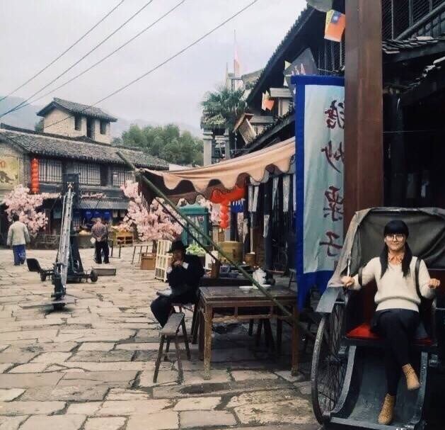 万盛南街