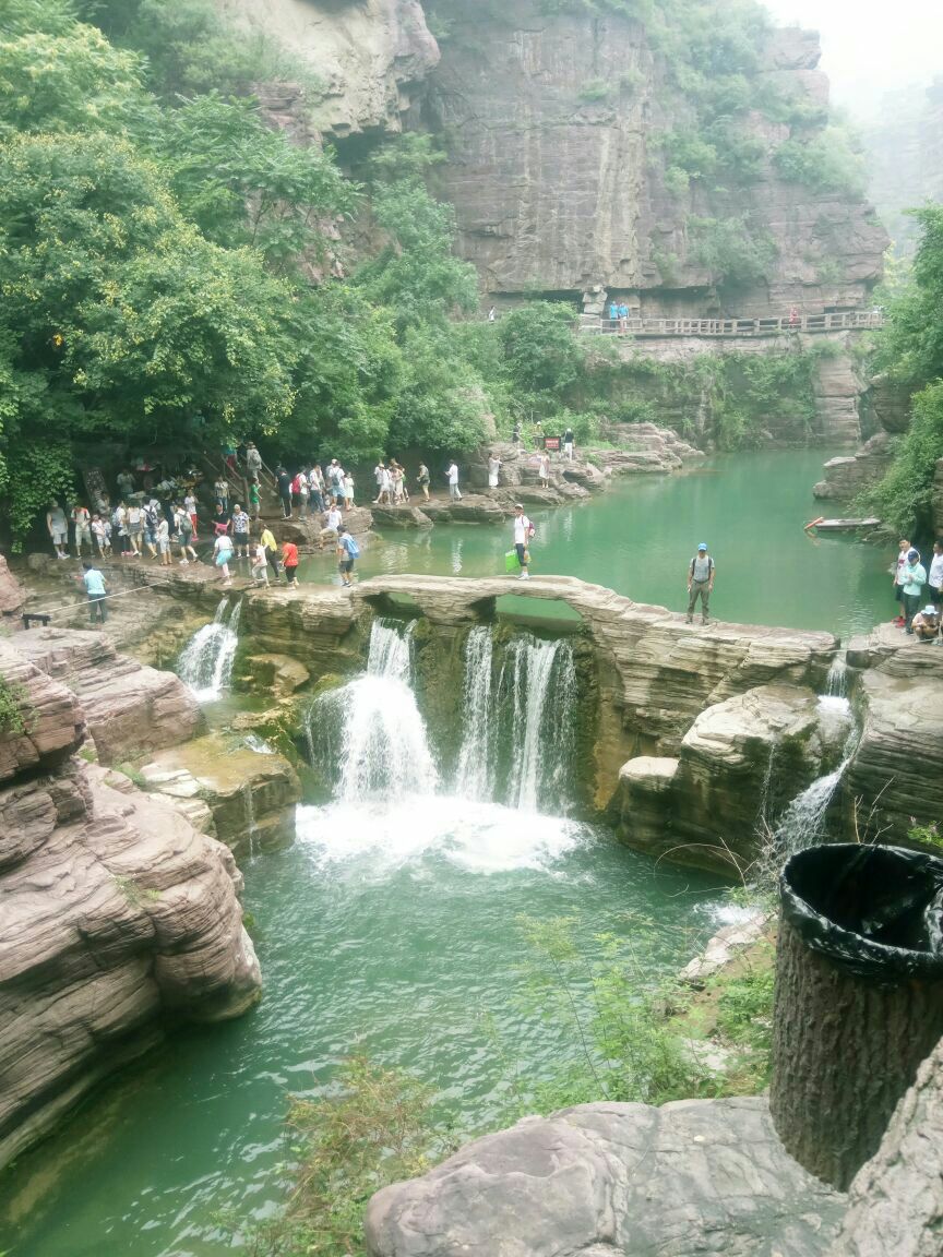 看过云台山的景,这方圆百里以内的山水就都不用去了.