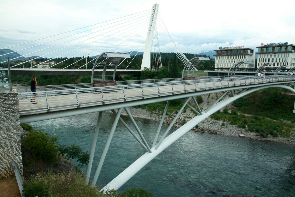 millennium bridge