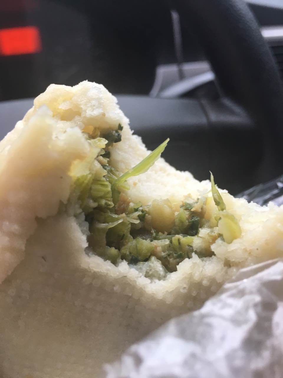 真难吃,操还卖给我凉的!