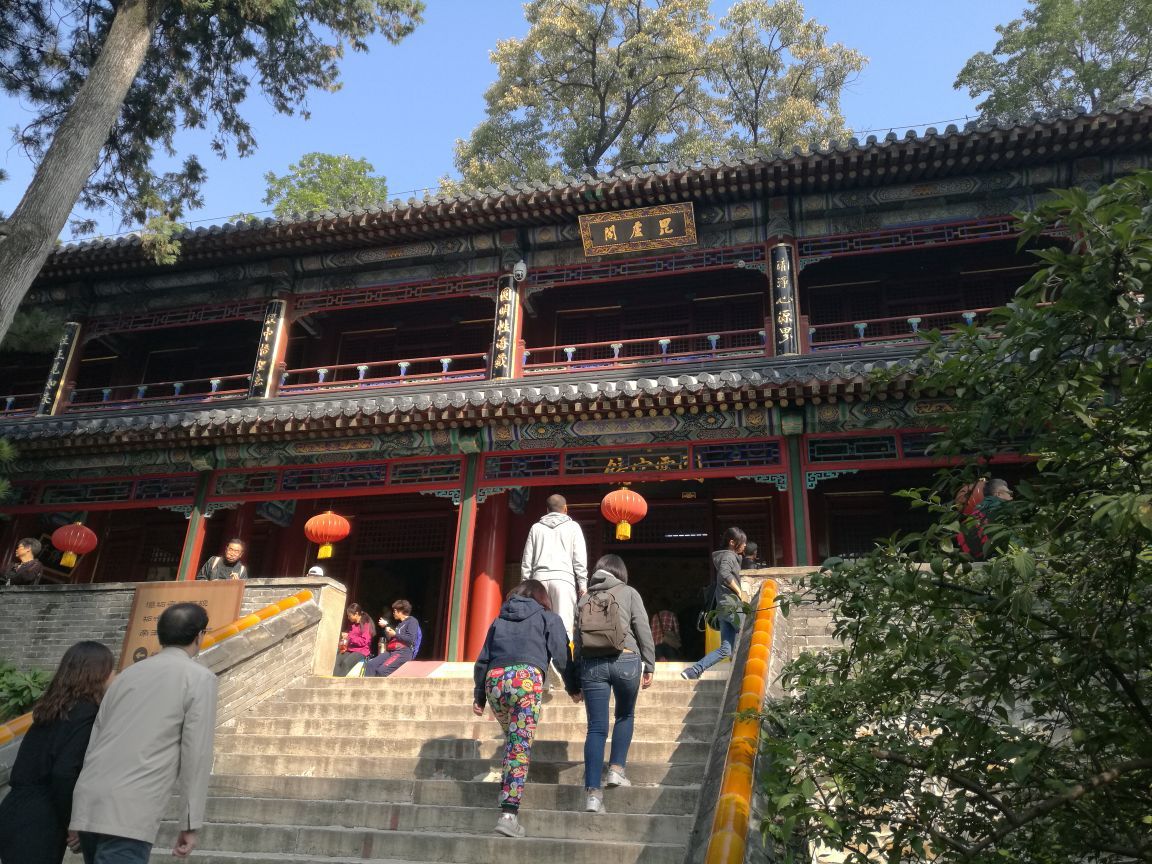 北京潭柘寺好玩吗,北京潭柘寺景点怎么样_点评_评价