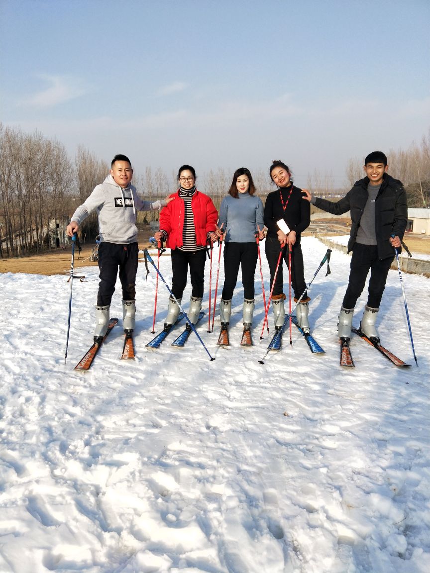 仿山滑雪场