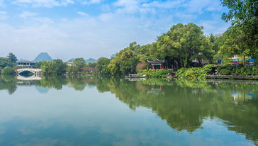 桂林银子岩世外桃源独秀峰王城景区榕杉湖景区二日游贴心服务升级一餐