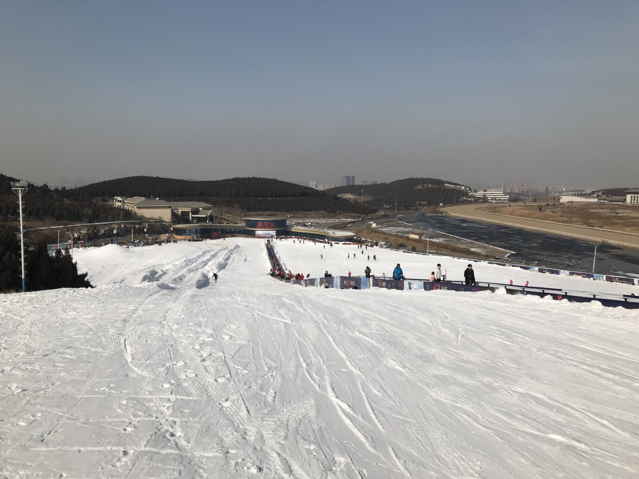 蟠龙山滑雪场