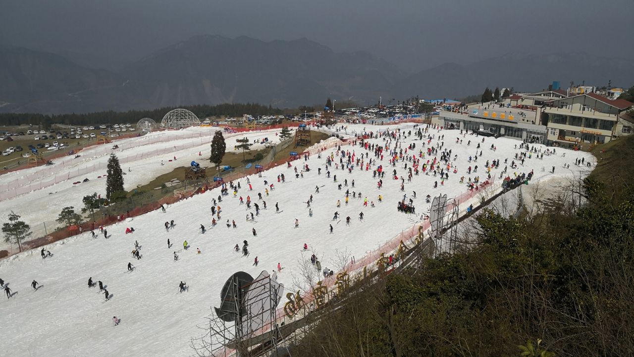 玉舍国家森林公园滑雪场