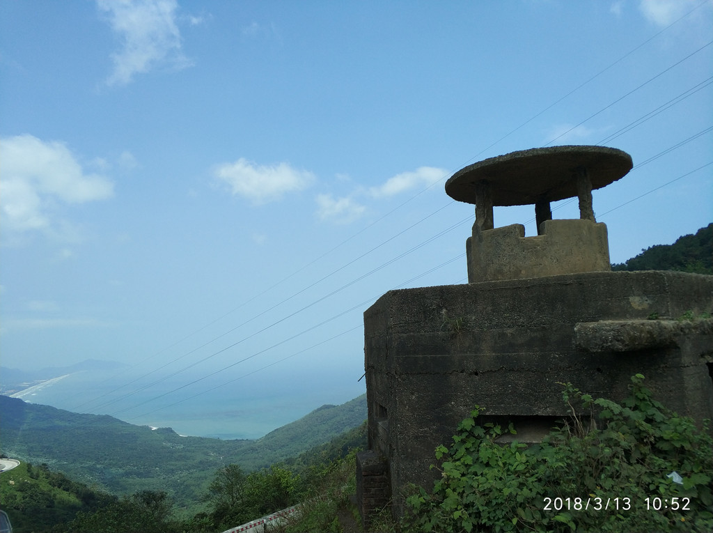 越南 灵菇湾 海云岭 路景 位于顺化到岘港的盘山公路