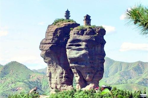 双塔山