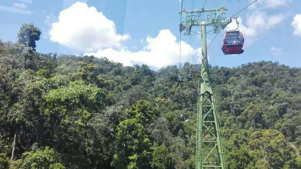 【携程攻略】岘港巴那山缆车景点,岘港的巴拿山缆车是世界上最长,落差