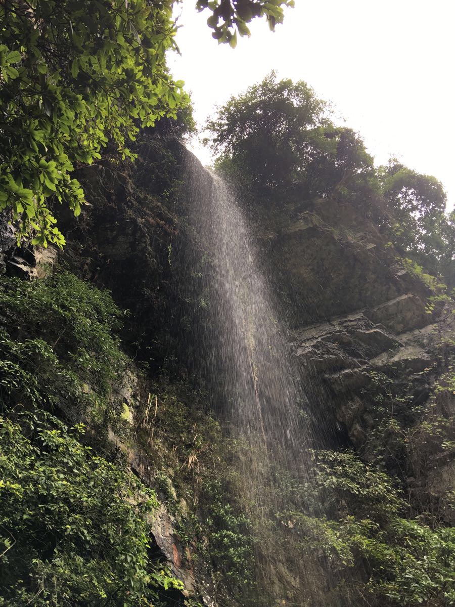 夏霖九天银瀑风景区