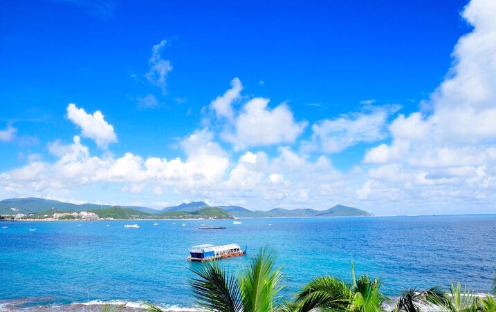 大东海是三亚的著名地标,大东海旅游景区是国家aaaa级景区,被国家旅游