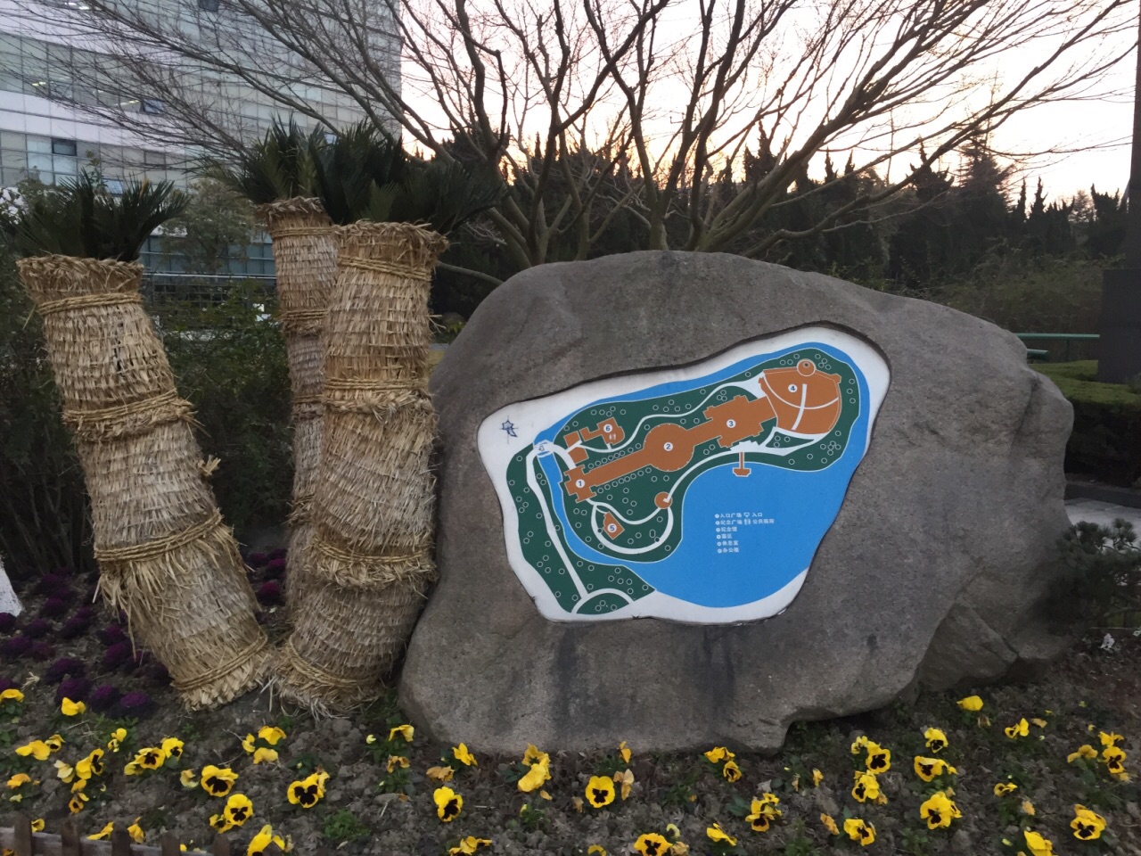闵行区烈士陵园旅游景点攻略图