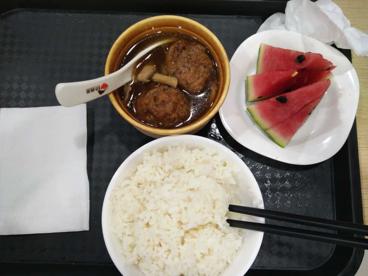 2022张吉记小碗菜(乐嘉汇店)美食餐厅,山菌狮子头,汤汁鲜美,肉圆.