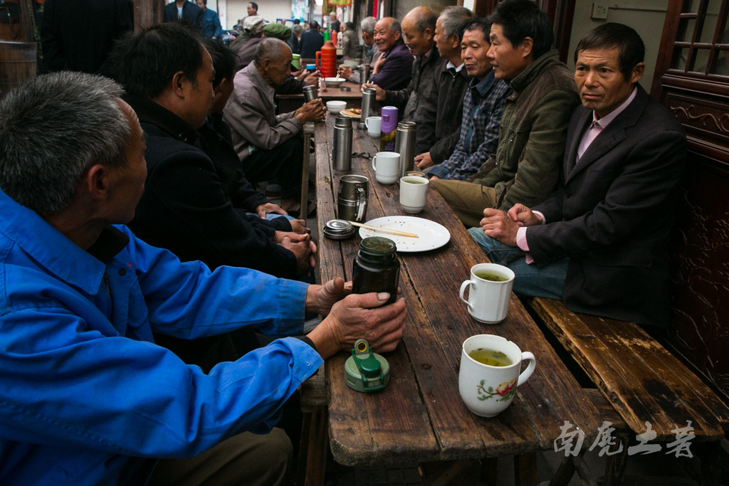 游客极少的金华游埠古镇,一杯早茶喝了几百年