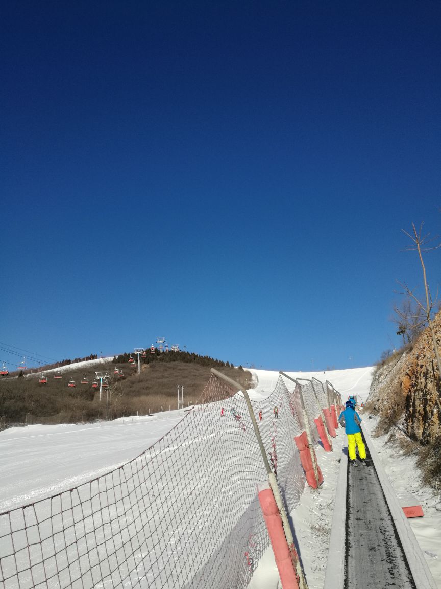 万龙八易滑雪场