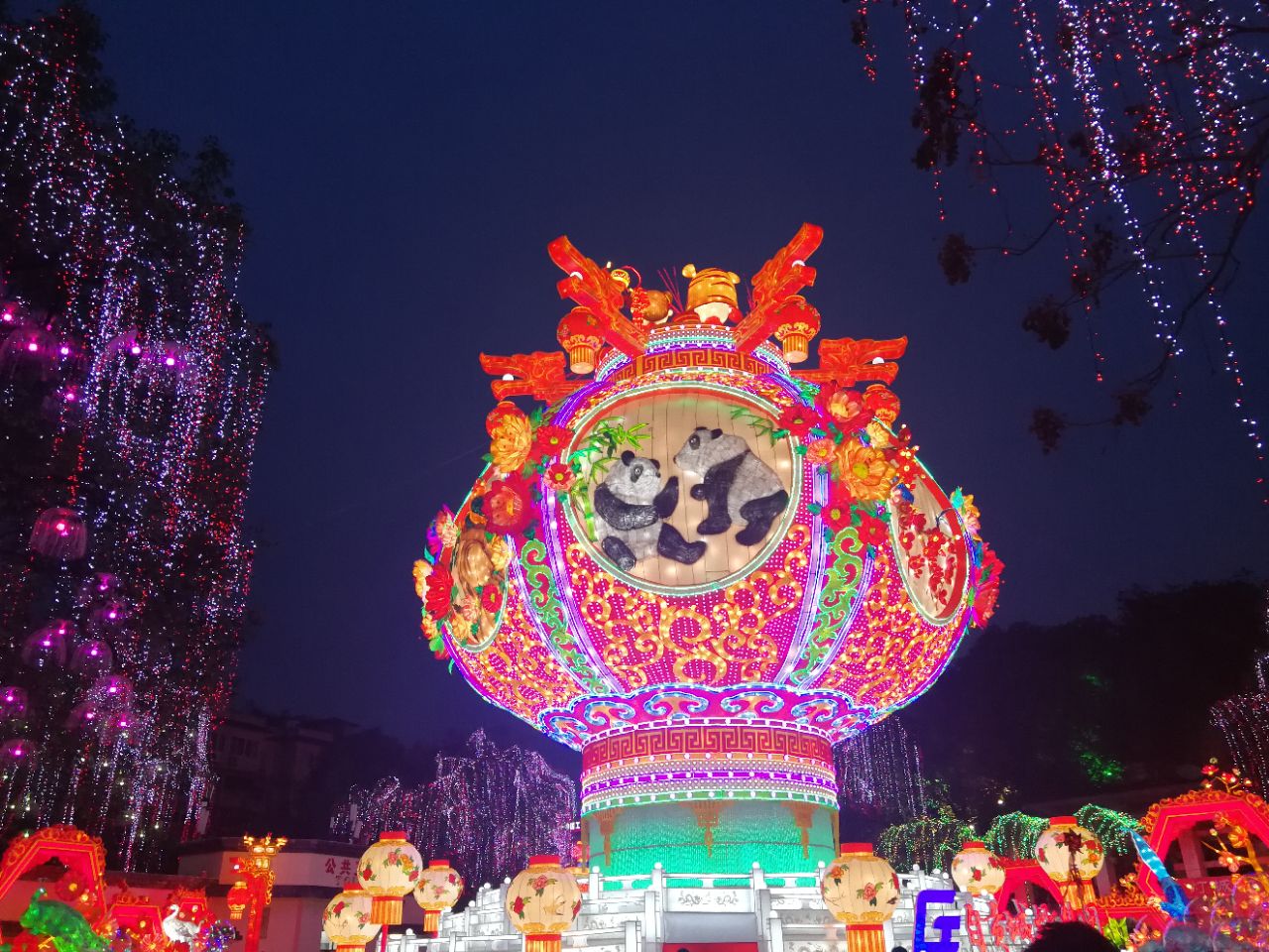 自贡彩灯公园