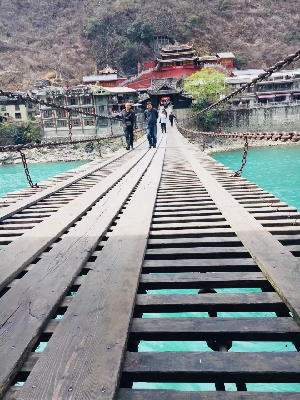 泸定桥