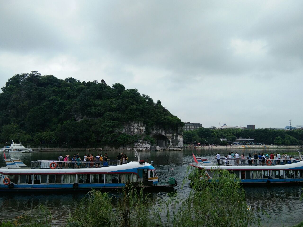 訾洲岛