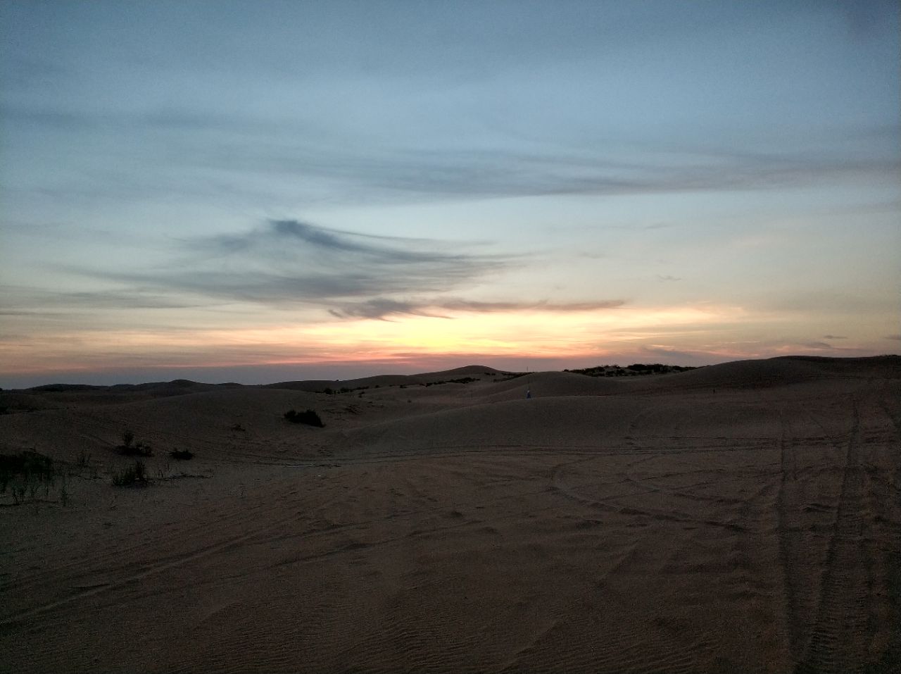 鄂尔多斯夜鸣沙旅游区好玩吗,鄂尔多斯夜鸣沙旅游区景点怎么样_点评