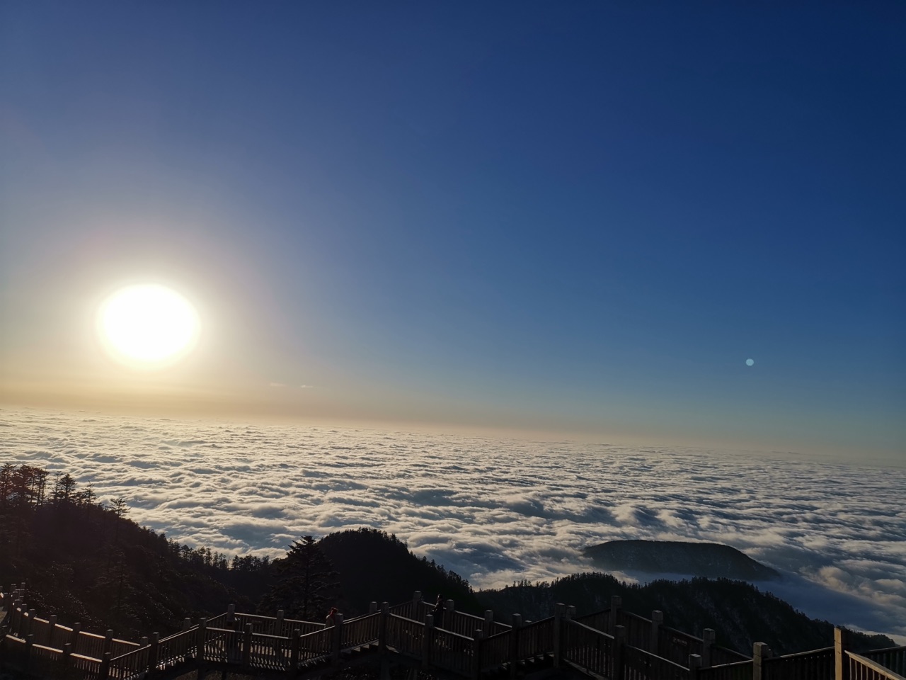 西岭雪山