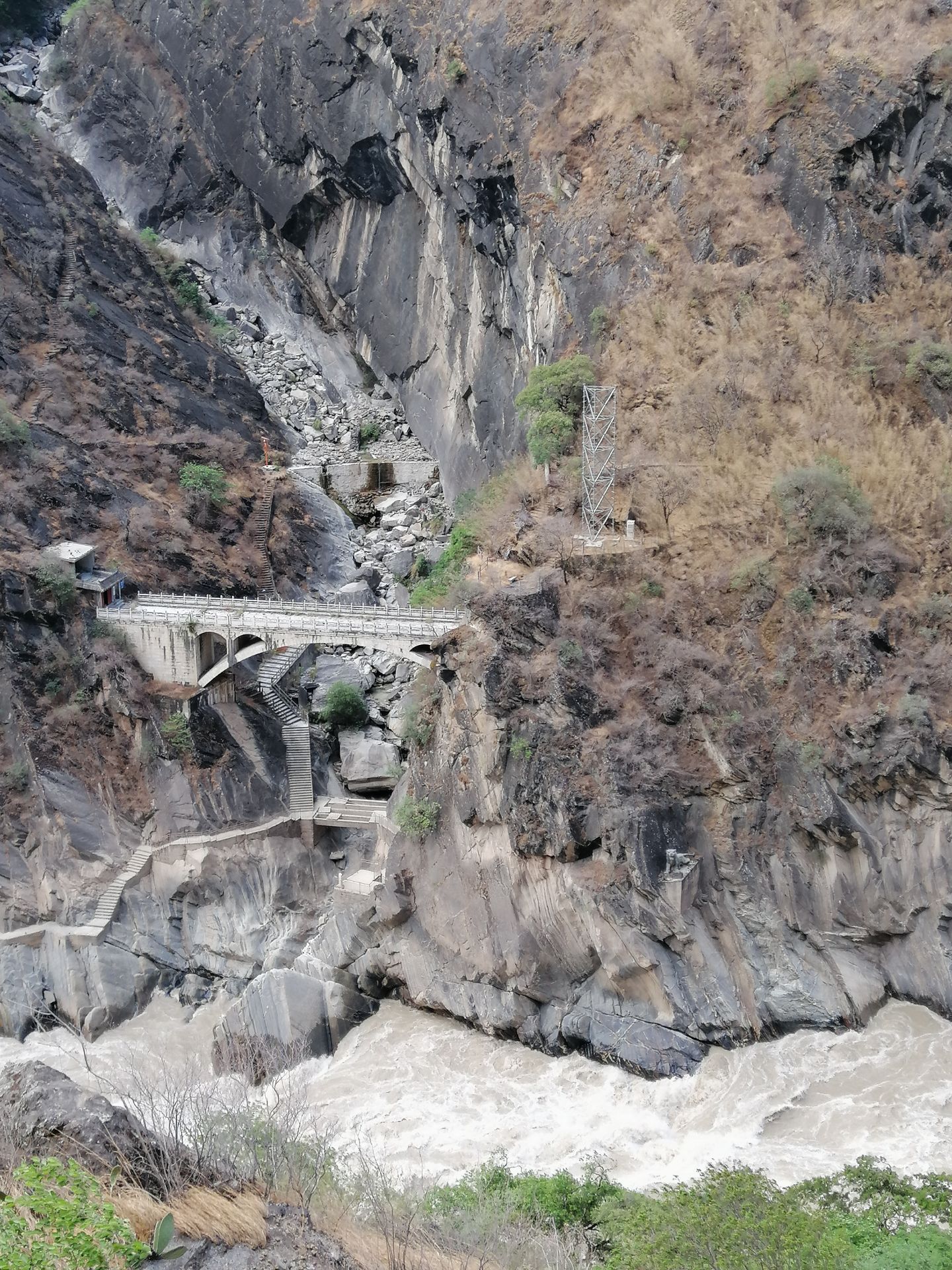 虎跳峡(香格里拉段)