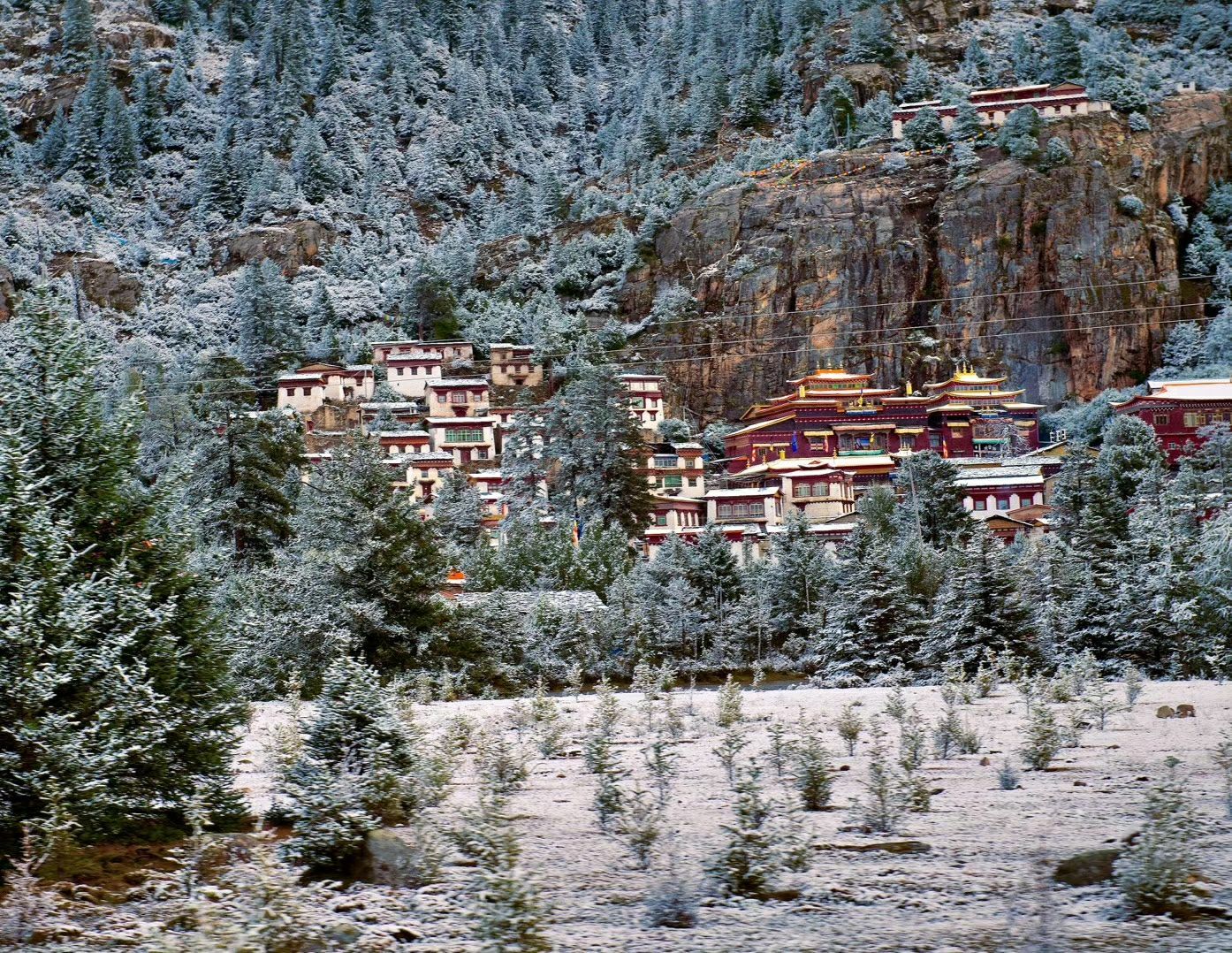稻城邦普寺攻略,稻城邦普寺门票/游玩攻略/地址/图片/门票价格【携程