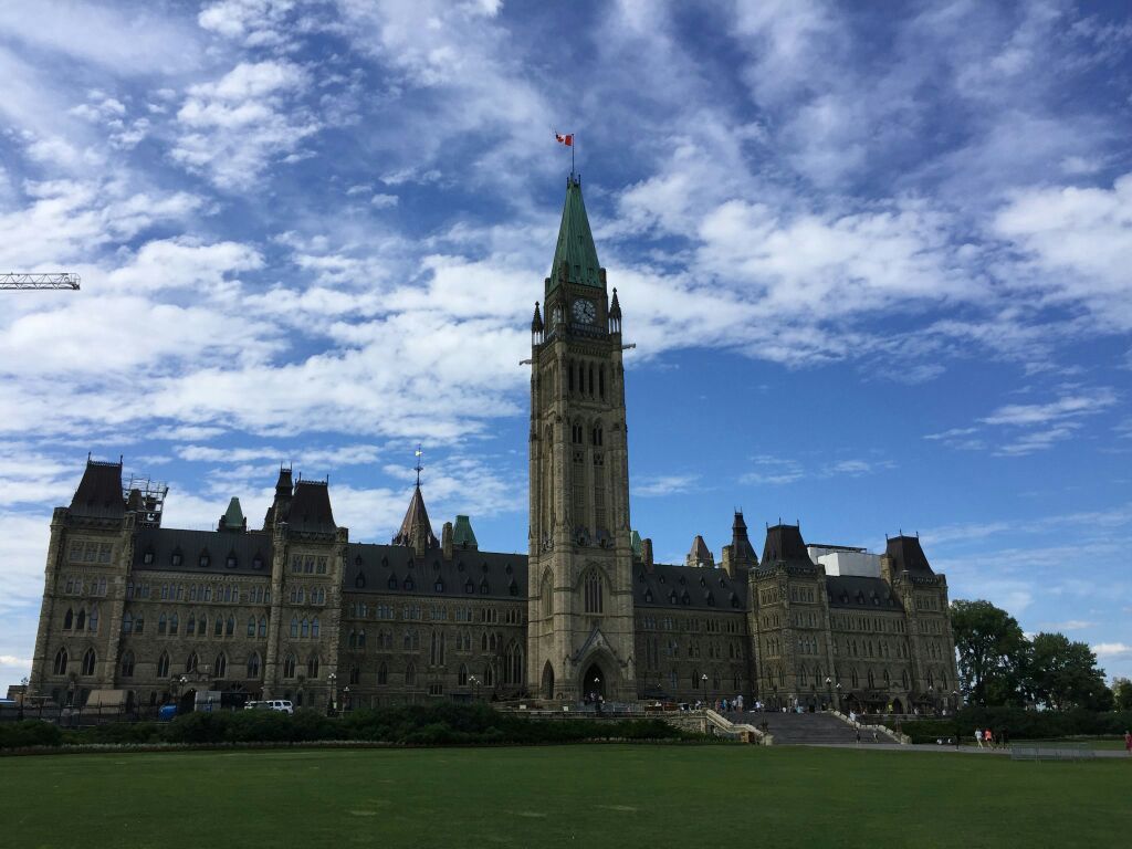 加拿大国会旅游景点攻略图