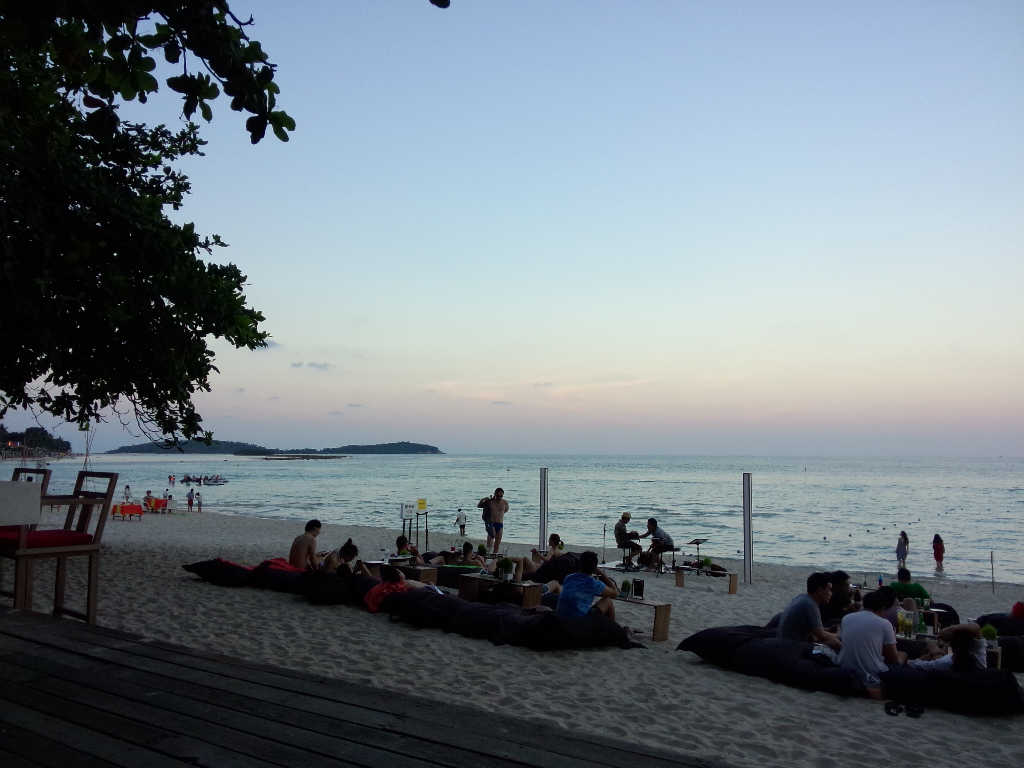 The Page Best Beach Bar In Samui