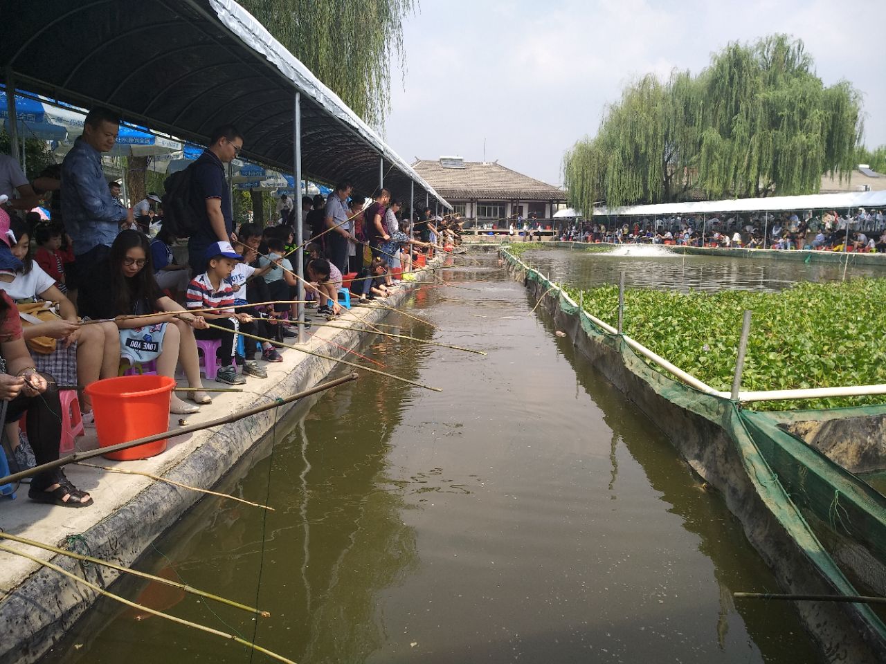 牟山湖休闲农庄