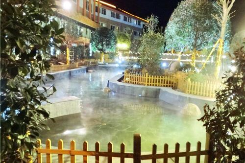 光雾山富硒温泉   分