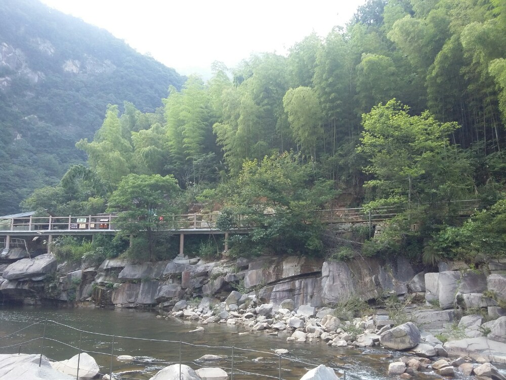 安庆大别山彩虹瀑布好玩吗,安庆大别山彩虹瀑布景点样