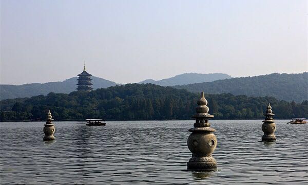 2016-9 出游                                  三潭印月是西湖十景