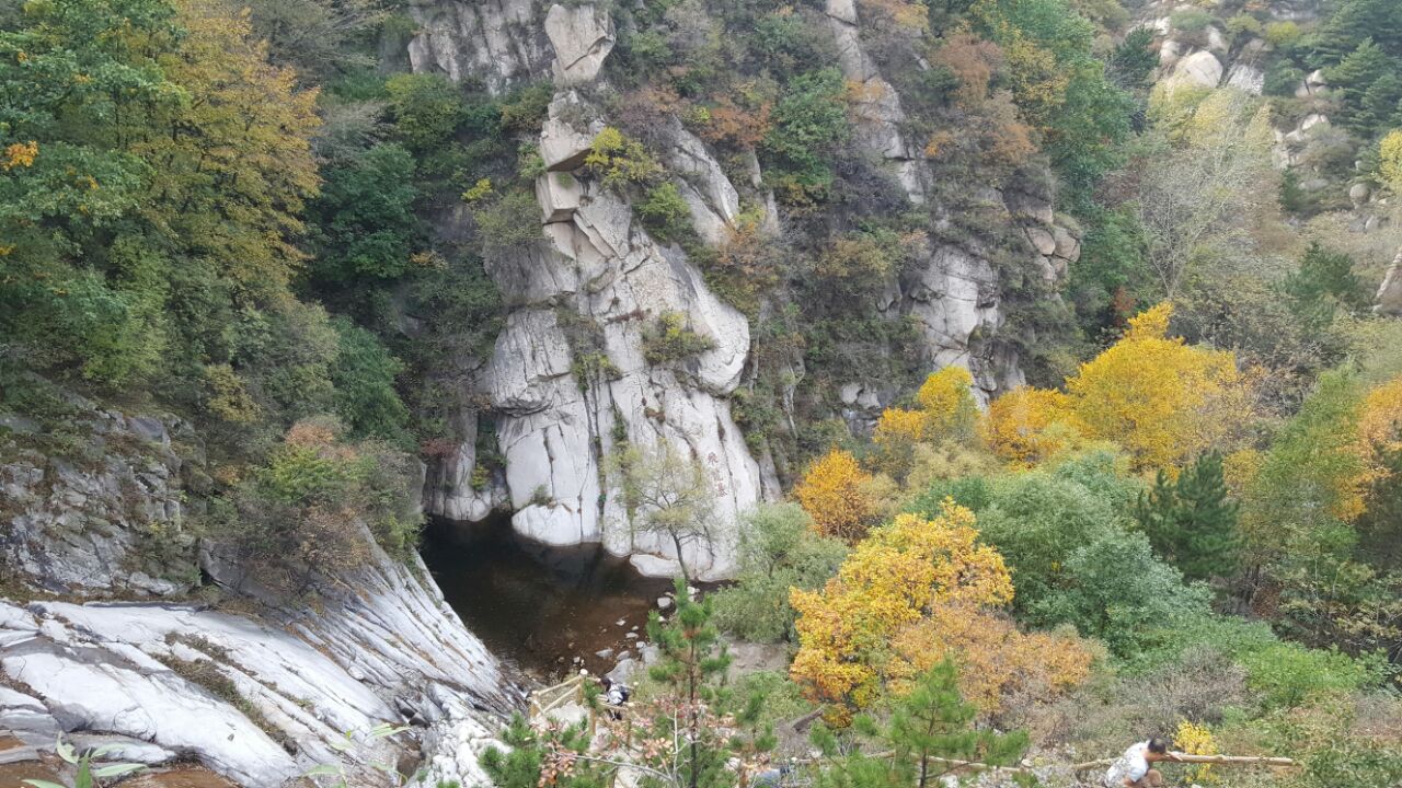 十瀑峡