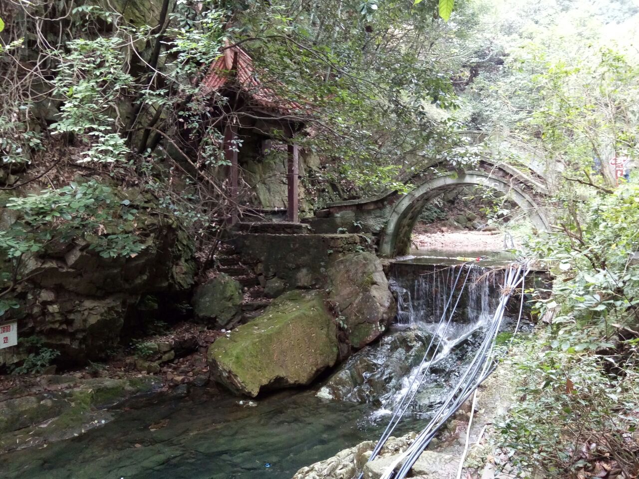 【携程美食林】长兴霸王潭风景区农家乐餐馆,地理位置有点偏,自驾还行